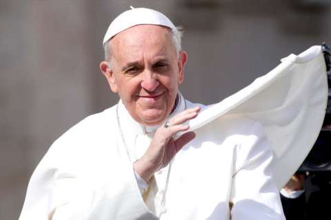 Vaticano prepara eventual viaje del papa a Rusia, primero de un Pontífice