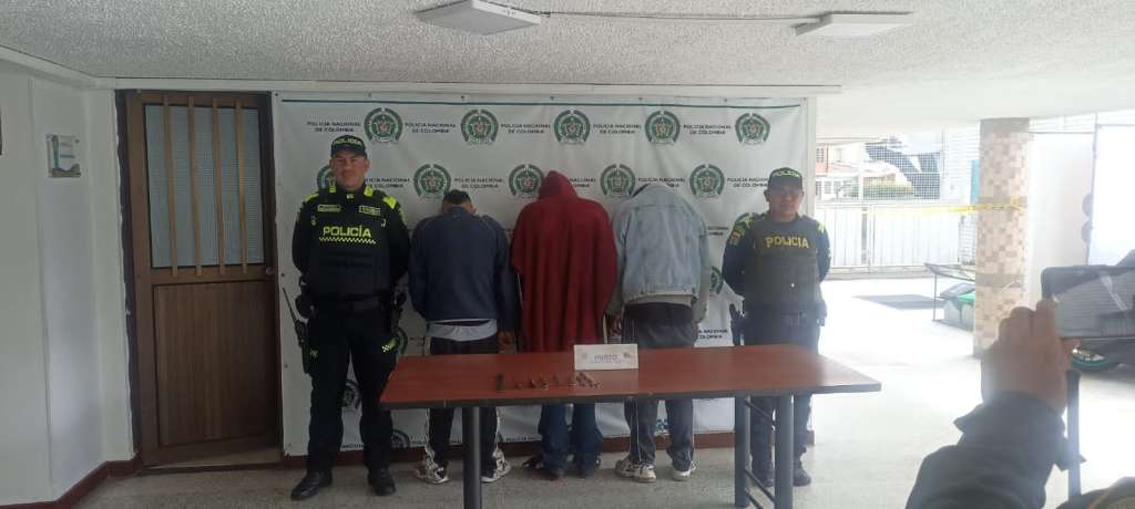 Capturan a integrantes de la banda ‘los Erizos’, señalados de robo de autopartes.