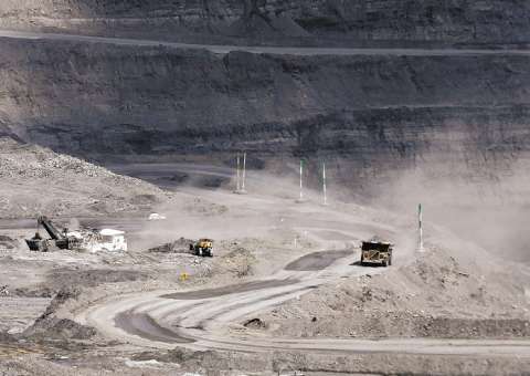 Colombia lanzó propuesta de transición energética, ¿pero a punta de gas y carbón?