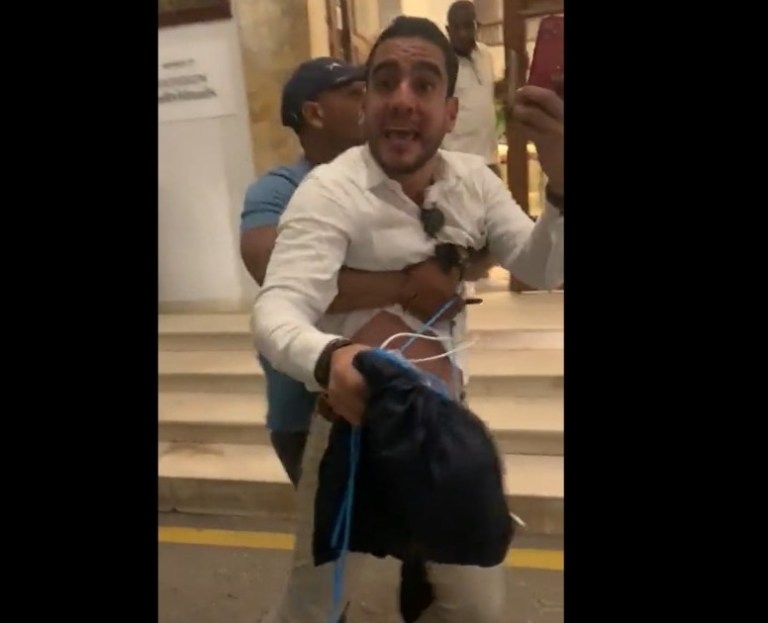 Alex Flórez no acepta responsabilidad y dice que ya se disculpó con la Policía