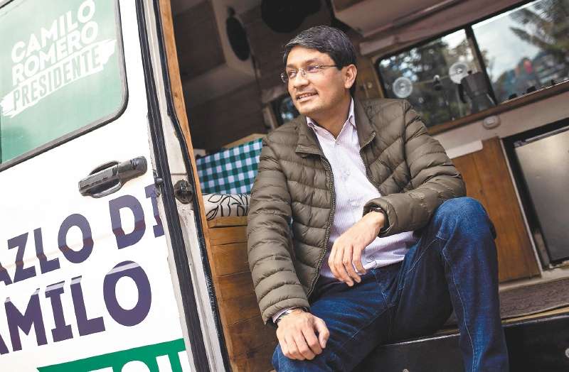 Camilo Romero, precandidato presidencial por el Pacto Histórico.