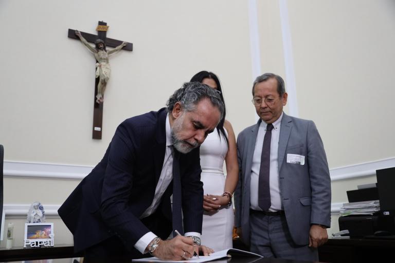 Benedetti habla sobre ruidos en decreto de emergencia económica y radica reforma a asambleas
