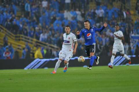 Millonarios debutó con victoria en la liga, derrotó 2-0 a Patriotas