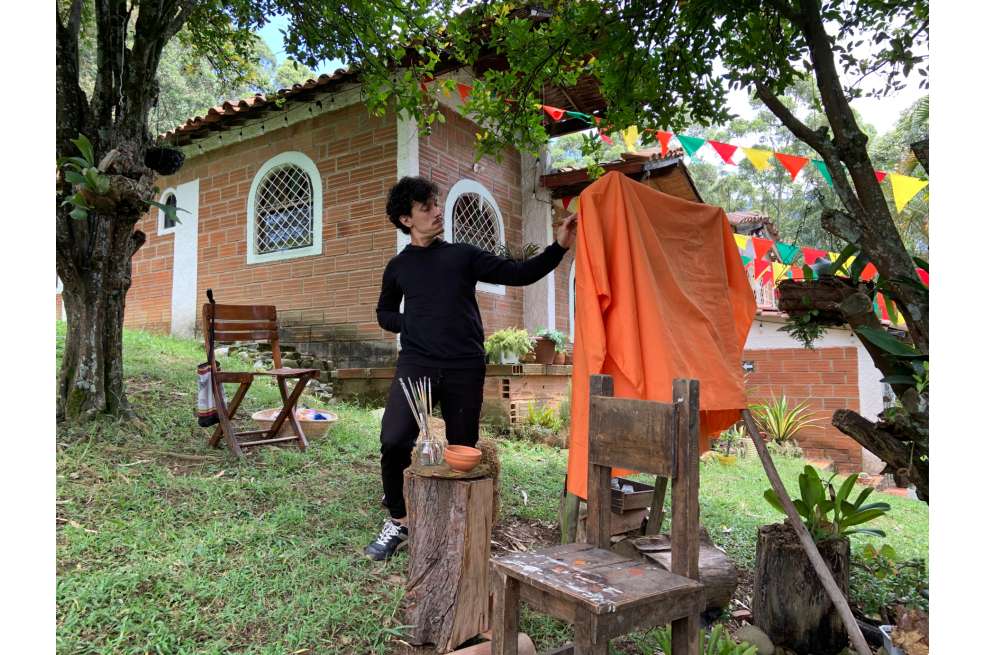 El grupo de teatro Los Pantolocos hace parte de la Corporación Casa Arte, que nació hace 19 años en el corregimiento Altavista, Medellín.