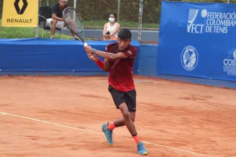 Johan Rodríguez y Mariana Manyoma, a las semifinales del Suramericano de Armenia