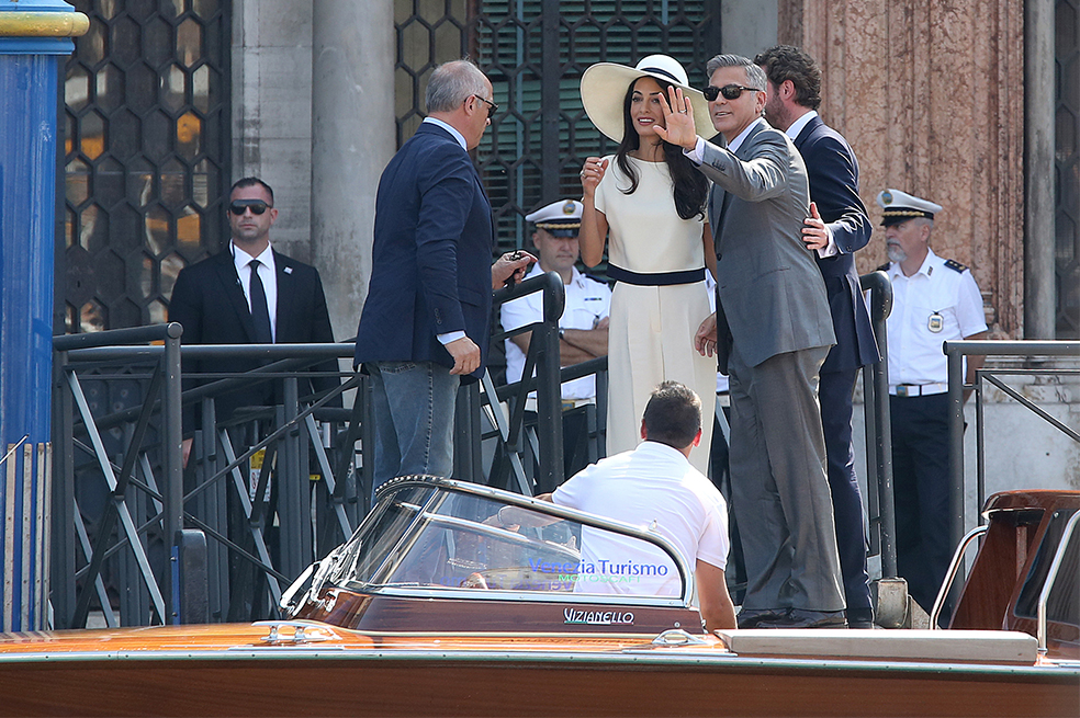 George Clooney se enamoró de Amal Alamuddin en Italia. En ese mismo país, un año después, contrajeron matrimonio.