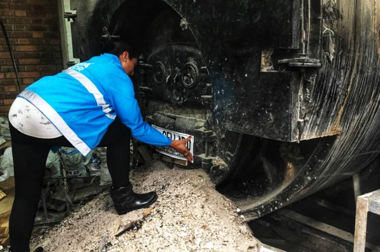 Distrito seguirá sellando fábricas que usen combustibles contaminantes