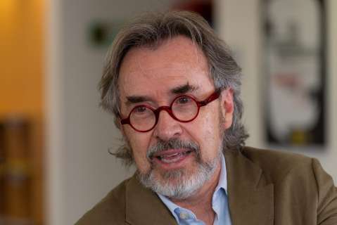 Mauricio García Villegas: “Vivimos en un mundo inteligente, pero muy poco sabio”