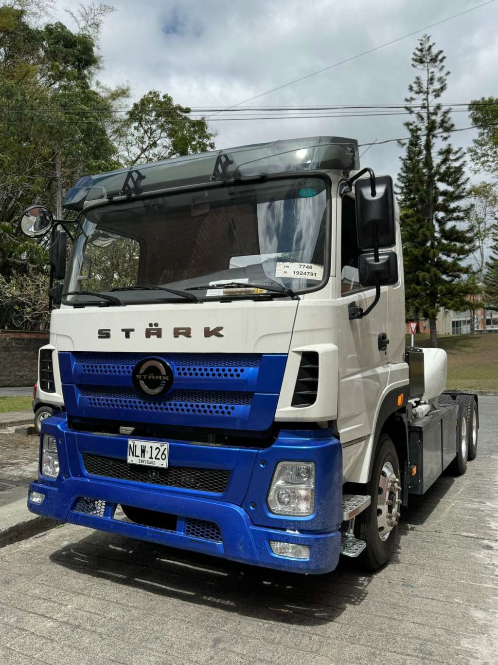 Primera Tractomula 100% eléctrica de Auteco