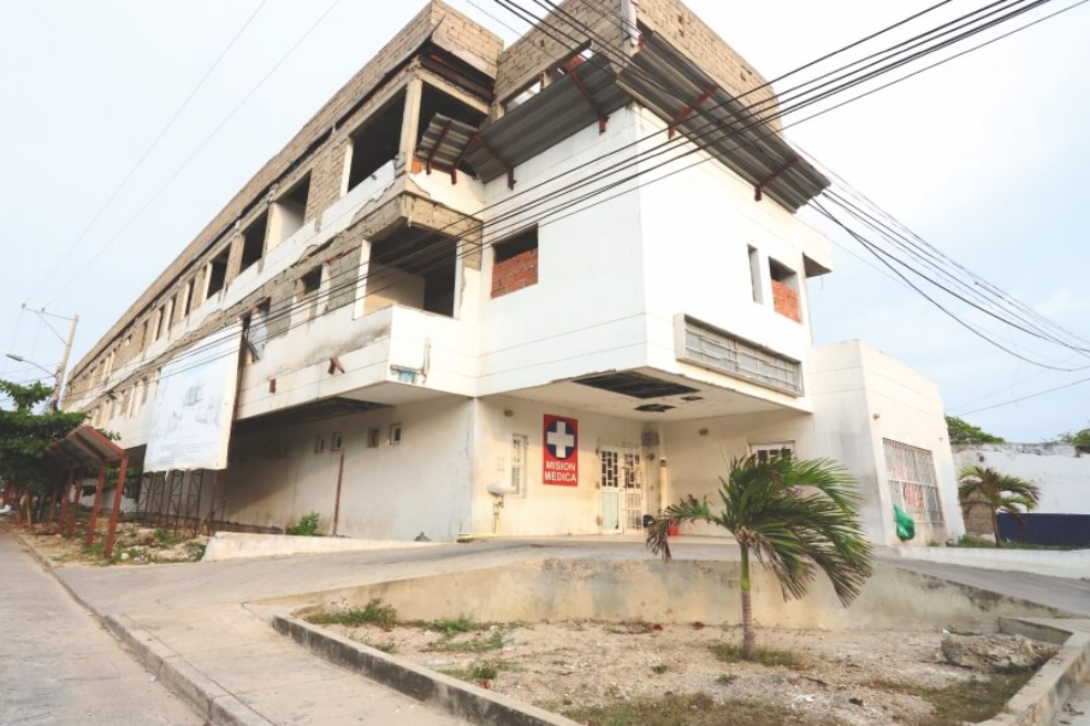 Los avances en las obras del CAP Canapote no superan el 47 %. Casos similares se presentan en los centros de Barú y Hospital Pozón. /Cortesía