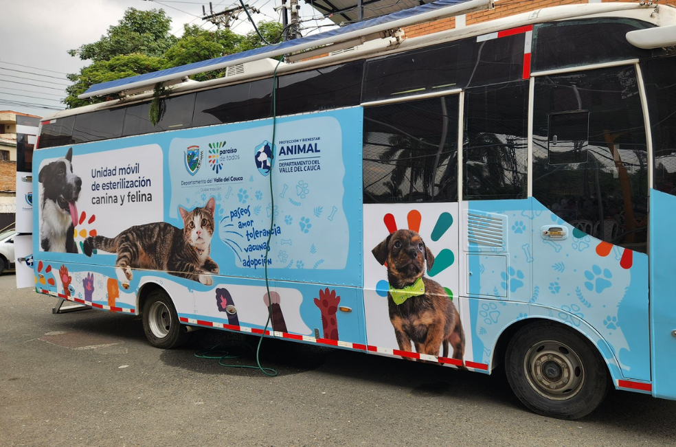 Unidad Móvil de Esterilización Canina y Felina