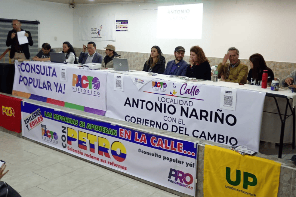 Instalación de comité a favor de la consulta popular en la localidad Antonio Nariño, en Bogotá.