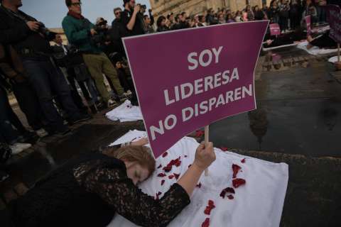 Informe de Amnistía dice que paz total no contiene expansión de actores armados en el país
