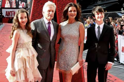 Catherine Zeta-Jones: "Quedamos destrozados por culpa de esas acusaciones"