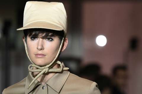 Courrèges renuncia al vinilo y se suma a la moda ecológica