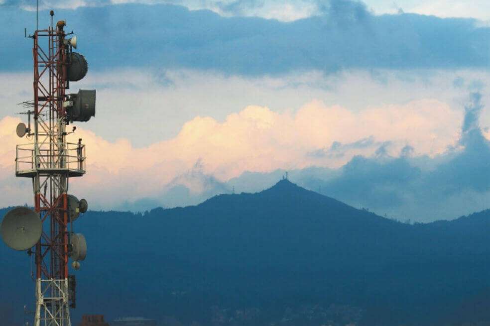 Las antenas que se encuentren en el espacio público deberán pagar una tarifa al Distrito. / Jorge Londoño
