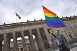 Comunidad LGBTI anuncia que buscará formalizar "matrimonios" ante notarios y jueces