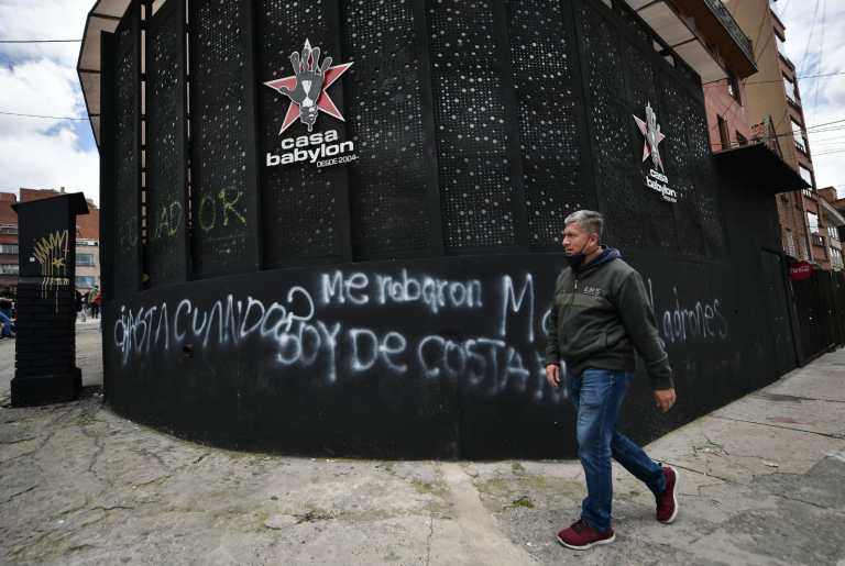 “Ladrones”: grafitean Casa Babylon por cancelación del Jamming Festival