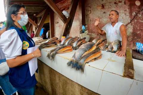 Comerciantes del mercado de Bazurto, en Cartagena, serán reubicados tras riesgos