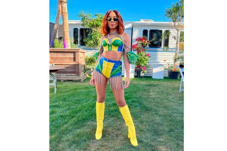 7 ideas de looks para asistir a un festival de música que se vieron en Coachella 2022