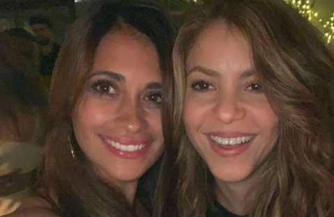 Shakira y Antonella Roccuzzo celebran juntas el triunfo del Barcelona