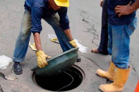Tapas de alcantarilla antirrobo serán implementadas por la ETB