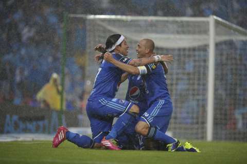 Millonarios goleó, gustó y clasificó
