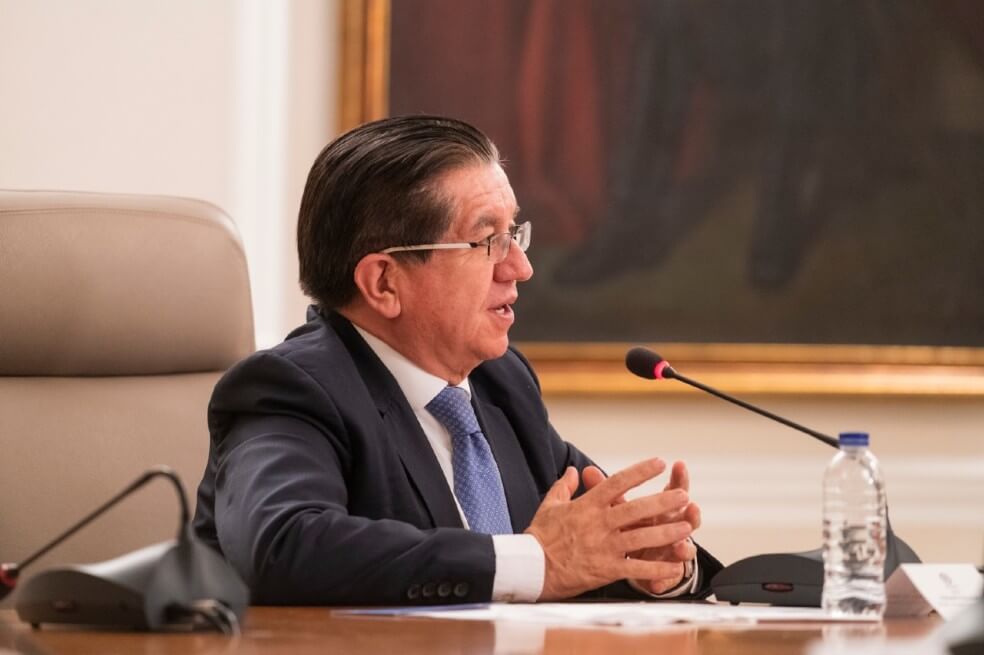 El ministro de Salud, Fernando Ruíz, durante la presentación de las medidas de acción y prevención. / Presidencia