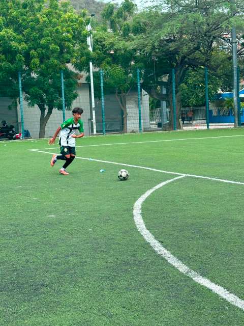De Madrid a Santa Marta: el volante que construye su sueño de llegar al fútbol profesional