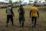 En fotos: así fue el anuncio de paz de disidencias de FARC en el Yarí