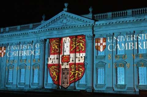 Abren becas del 100 % para estudiar posgrados en la Universidad de Cambridge, ¿cómo aplicar?
