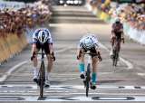 Tour de Francia: el foto finish declaró ganador a Matej Mohoric en la etapa 19