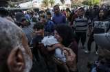 Un bombardeo israelí en un edificio residencial gazatí mató a más de 90 personas