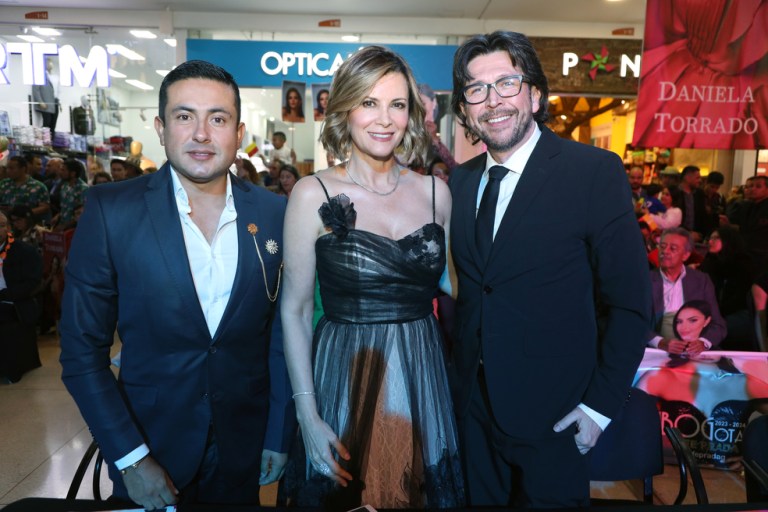 Mauricio Castro, Viena Ruiz y Andrés Hernández