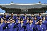 Policía de Corea del Sur estrena look al estilo ‘Gangnam Style’