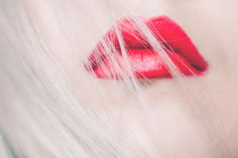 En el Día del Beso, ¡presume de labios irresistibles!