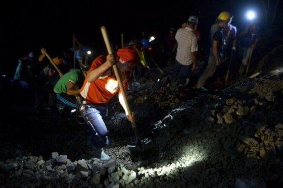 Departamento Administrativo de Prevención de Desastres de Antioquia continuará con el operativo de desalojo de más de 30.000 mineros informales.