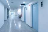 Alcalde Galán advirtió posibles sanciones por retrasos en Hospital de Usme