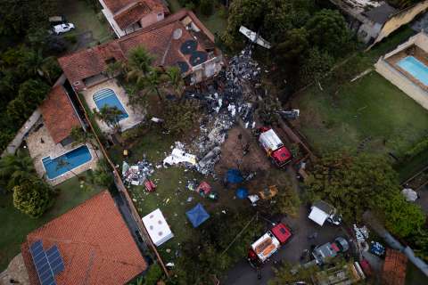 Recuperan los 62 cuerpos de las víctimas del accidente aéreo en Brasil