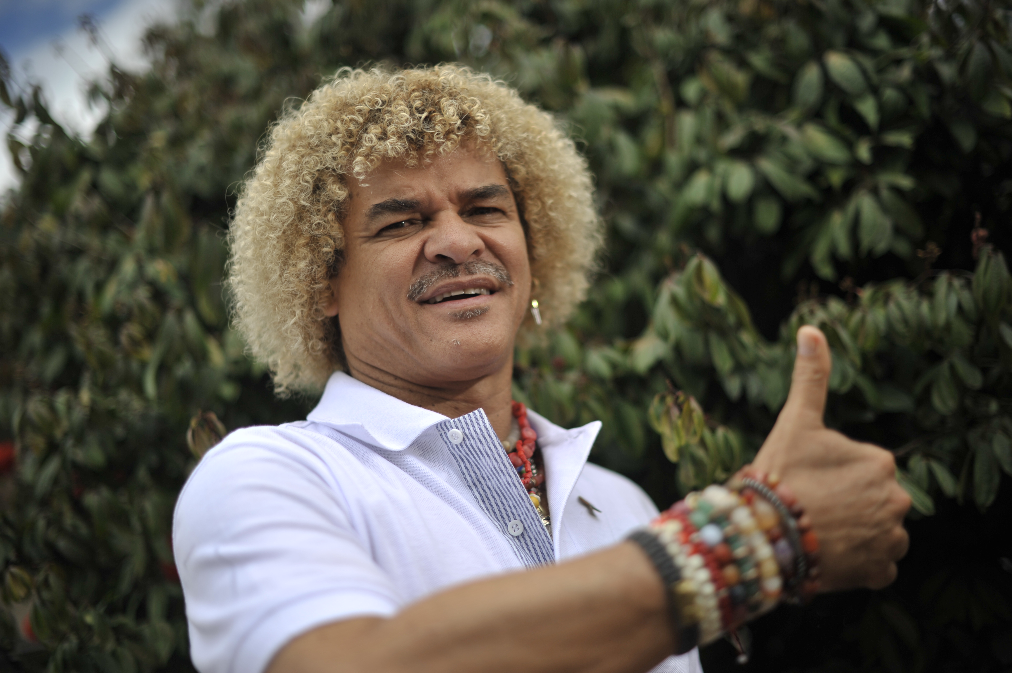 Conocido como el Pibe Valderrama, exfutbolista colombiano