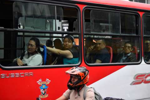 Movilidad hoy, 5 de marzo: bloqueos en la calle 26 generan retrasos