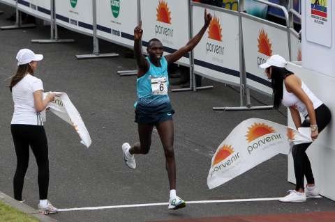 Así se vivió la Media Maratón de Bogotá 2013