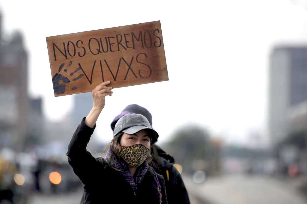 De acuerdo con defensores de derechos humanos, tres menores denunciaron hechos de violencia sexual cometidos presuntamente por la Fuerza Pública el 12 de mayo en el Paro Nacional.