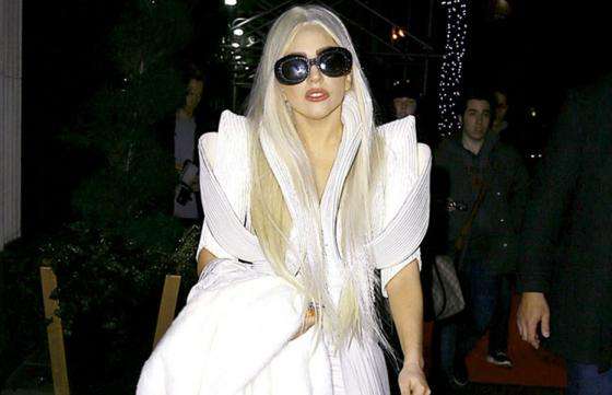 Lady Gaga quiere acabar con el ciberacoso