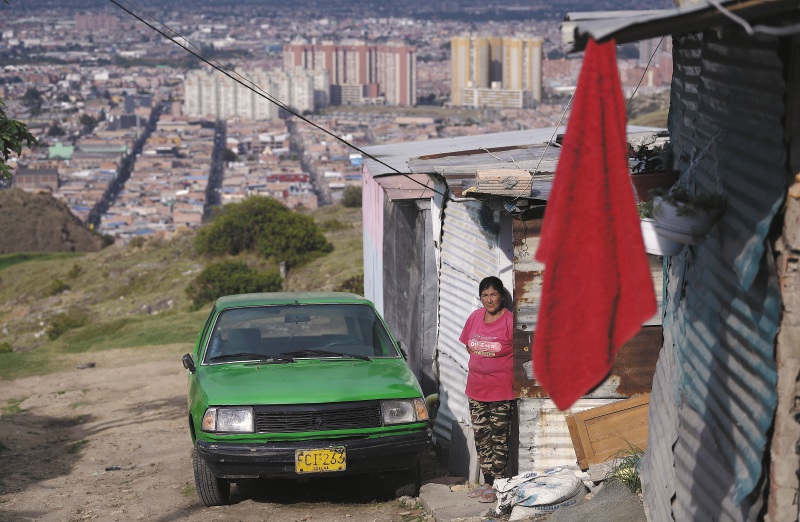 Se analizó el impacto que generó la pandemia en diez factores que ayudan a medir la desigualdad y la pobreza de los habitantes de Bogotá.