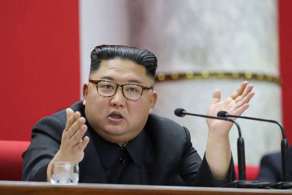 Kim Jong-un, líder de Corea del Norte, durante su mensaje de año nuevo. / AFP