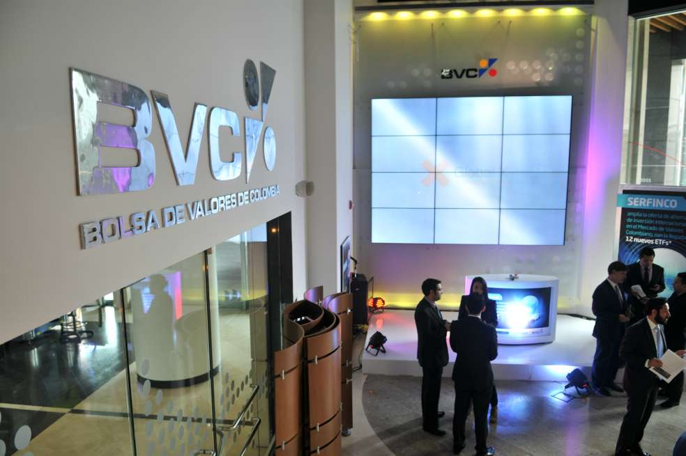 Las acciones de la BVC son renta variable, es decir, nadie puede prometer una rentabilidad sobre la inversión.