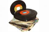 Discográficas harán lanzamientos al mismo tiempo en todo el mundo: los viernes