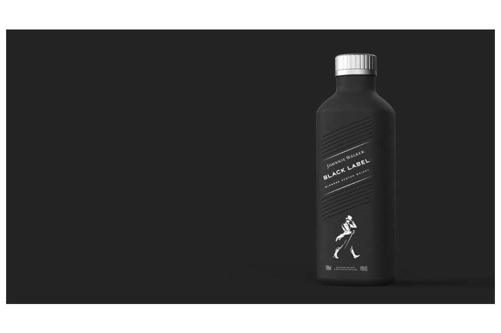 Especial atención ha recibido el reciente anuncio de la multinacional Diageo para lanzar, en 2021, una edición especial de Johnnie Walker Black en una botella de papel-cartón, hecha con pulpa de madera.