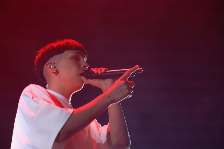 Milo J se consolida como estrella de la música y rompe récord en premios Gardel